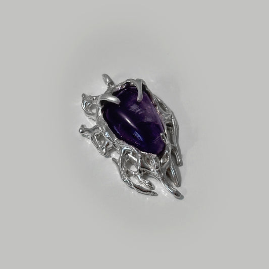 Anhänger mit großem Amethyst