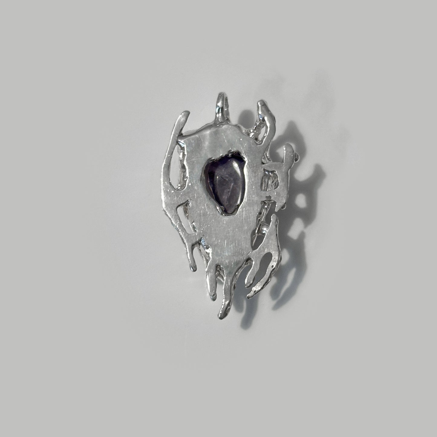 Anhänger mit großem Amethyst