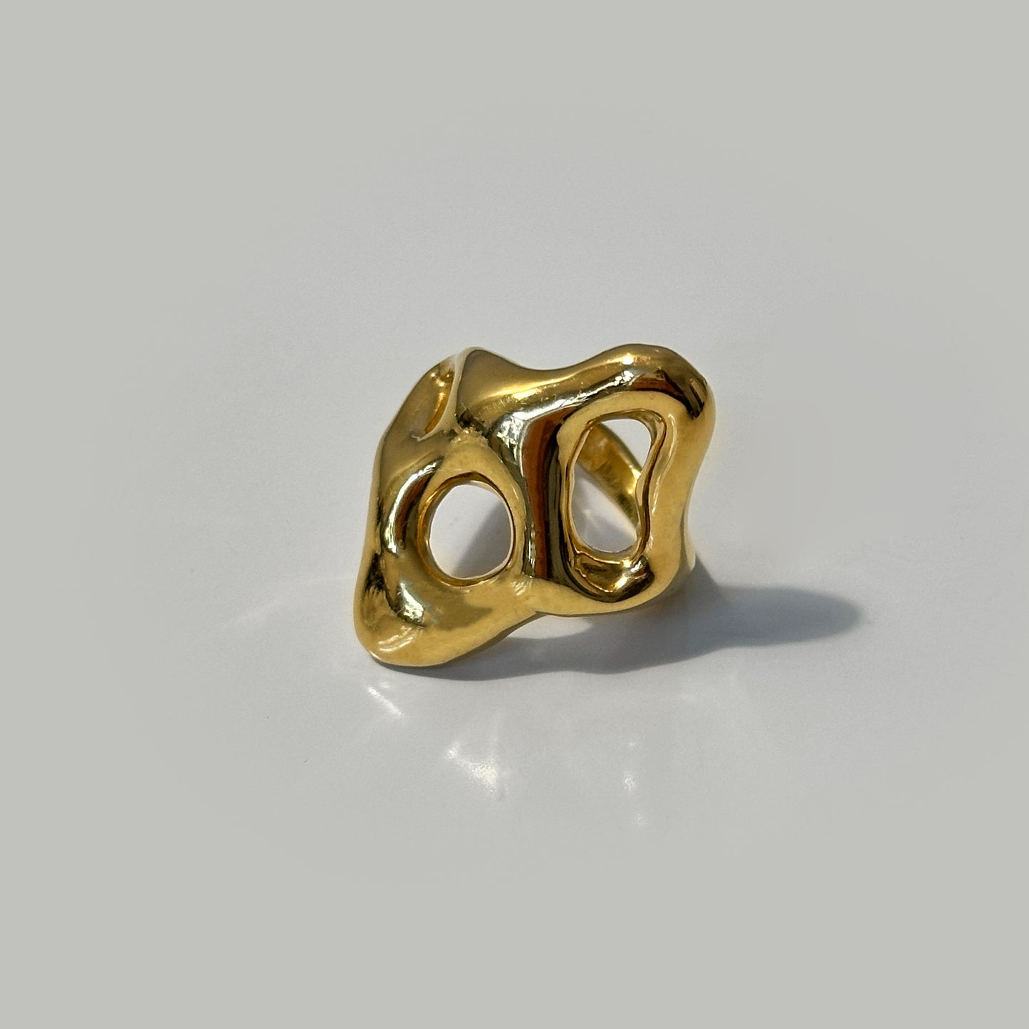 Liquid chunky ring