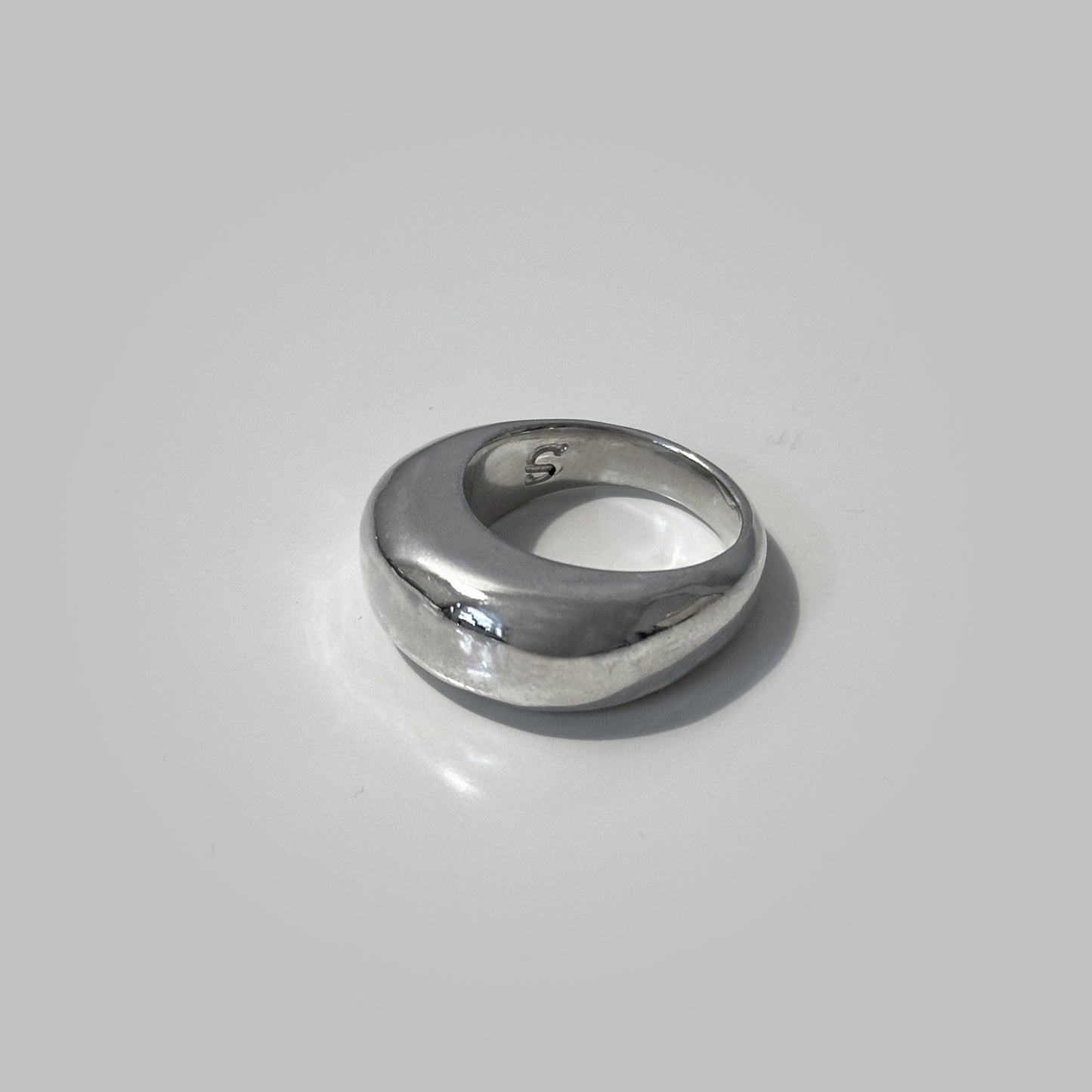 Make to order – Minimal oval ring