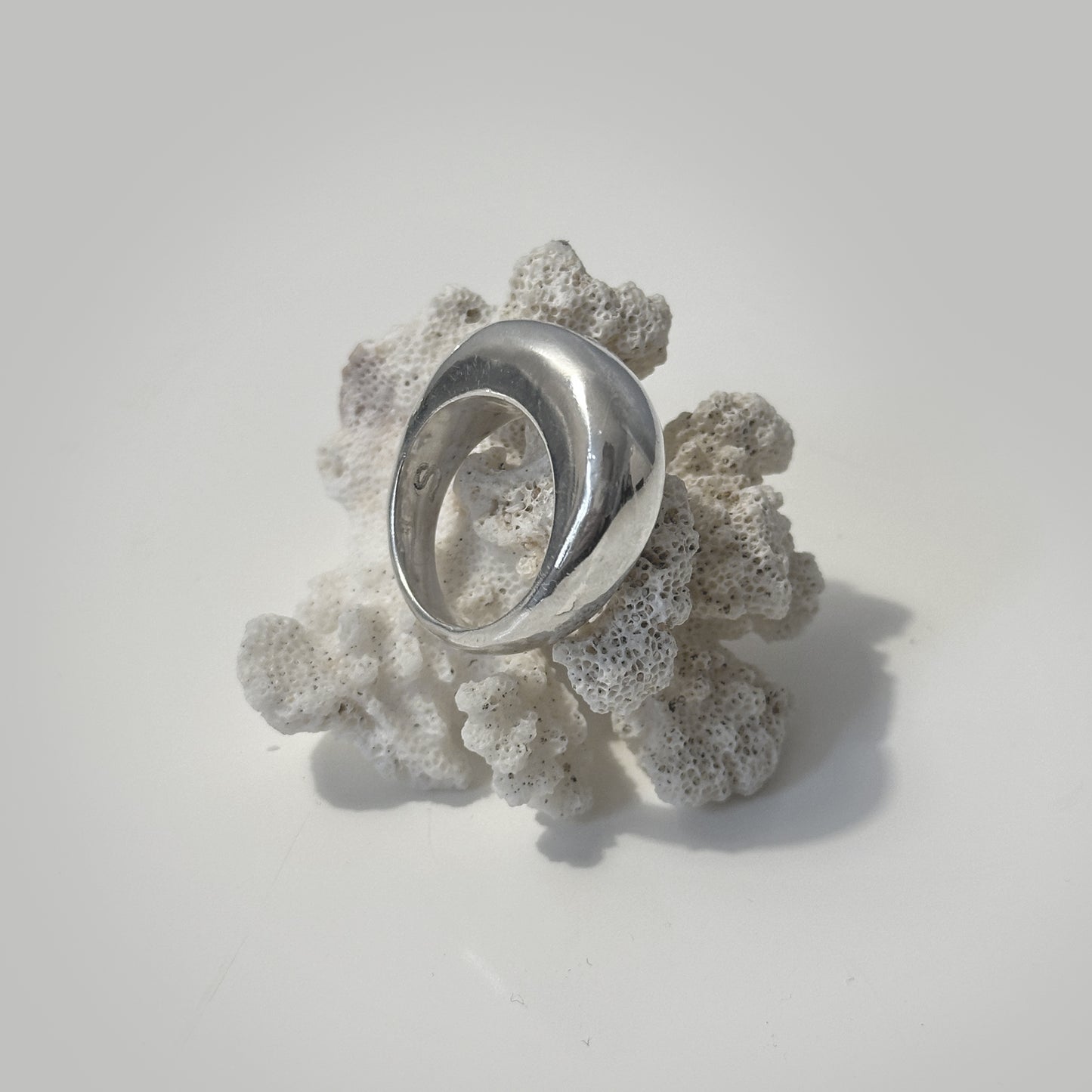 Make to order – Minimal oval ring